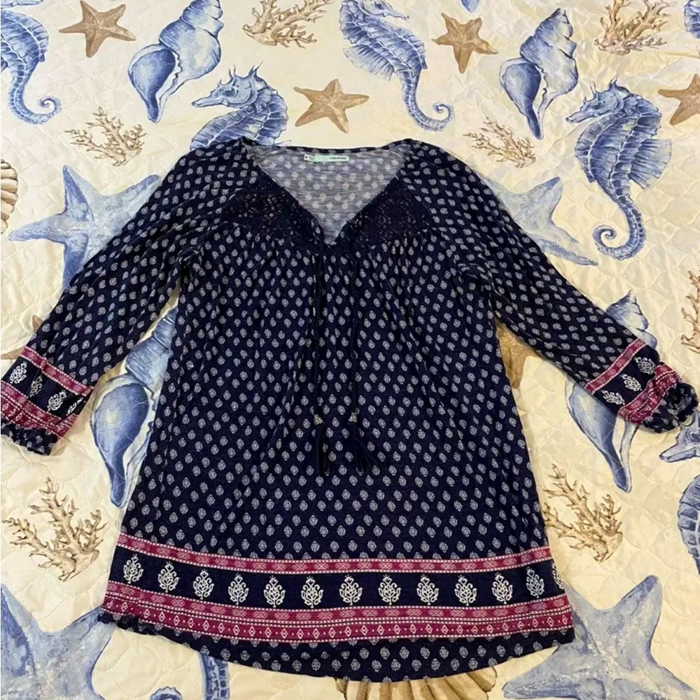 Pretty 3/4 sleeve women’s Maurice’s medium bohemian print blouse